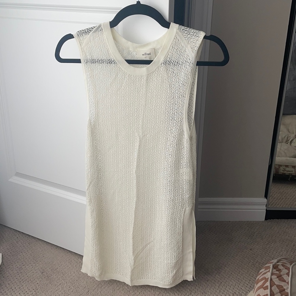 Aritzia Wilfred white knit top
